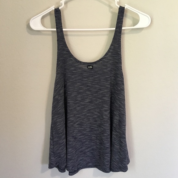 Volcom Tank Top - S - Picture 2 of 4
